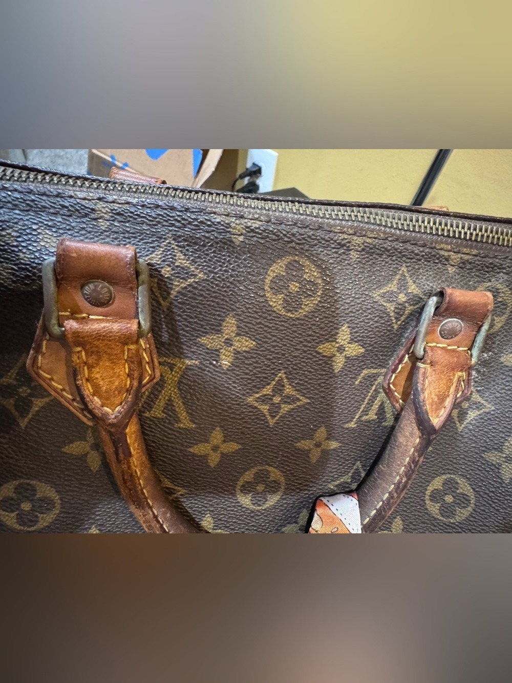 Louis Vuitton Speedy 30 Monogram Satchel with Blue & Cream Scarf COA - Picture 12 of 16